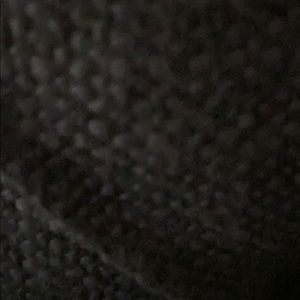 Meet your Posher, Chanel